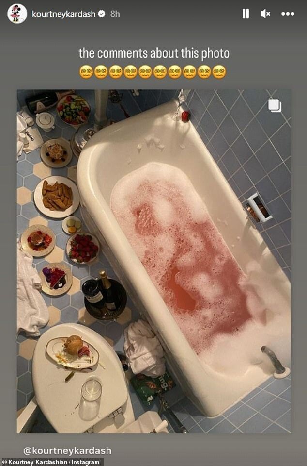 *признан экстремистским и запрещен на территории РФ