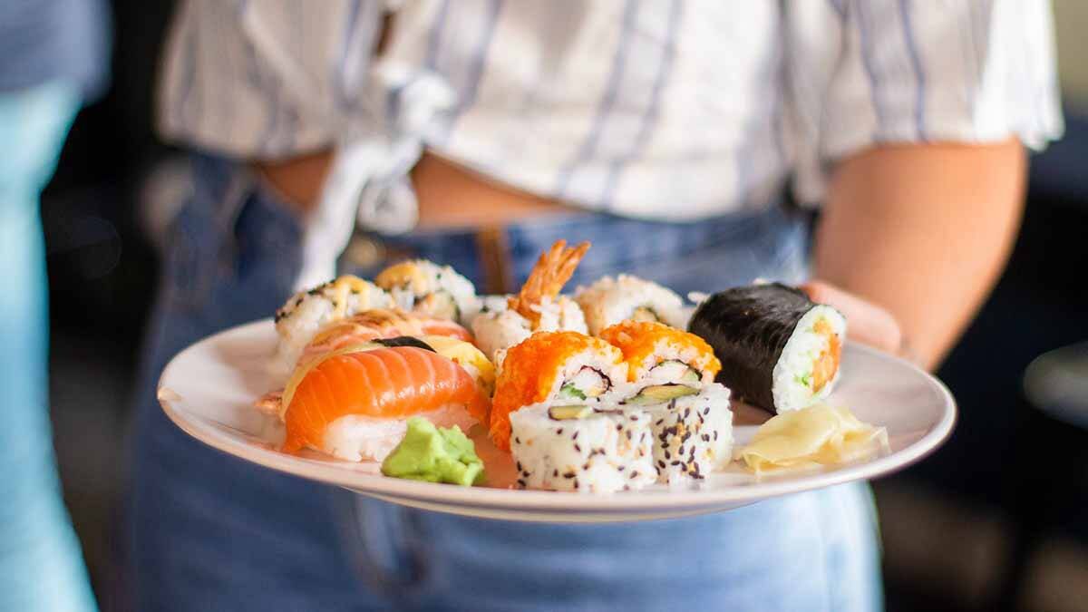 Мамин вызов на поедание суши на японском (ромадзи) в уроке Memrise