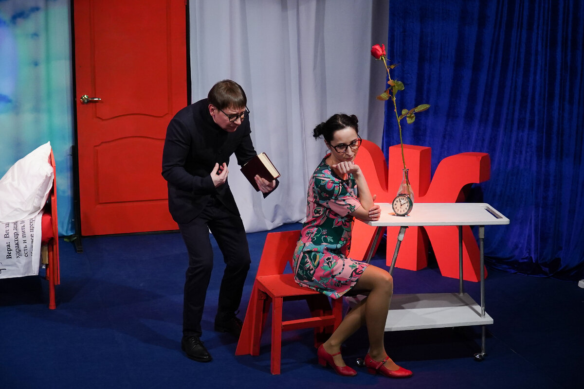 Сцена из спектакля "Метранпаж"