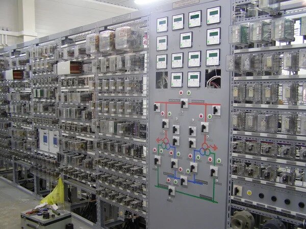 Панели релейной защиты элементов, на основе электромеханических реле