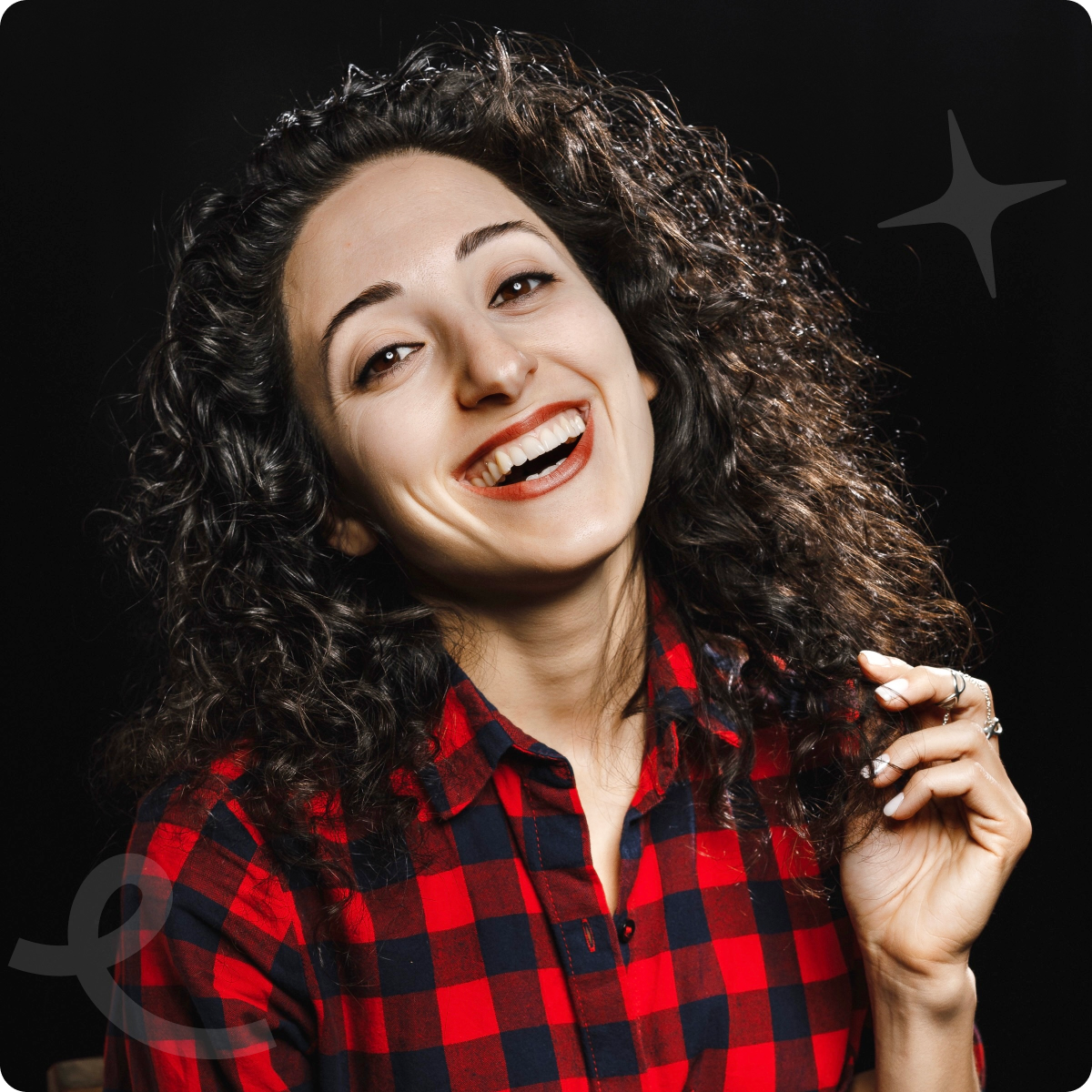 Лучезарная Виктория и её шикарные кудри 🥰