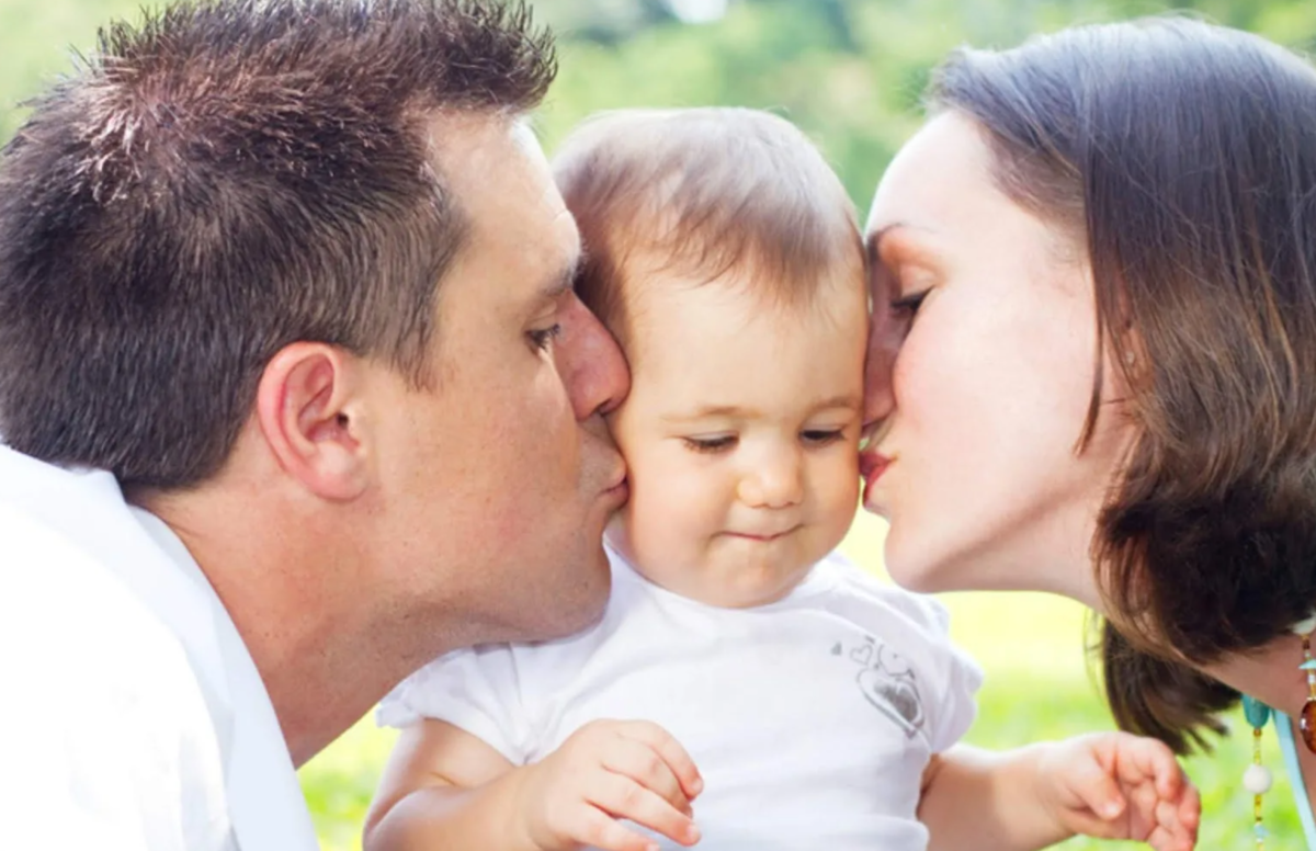    Сенатор Бибикова: Семьи могут ежемесячно получать 13000 рублей на ребенка Марина П.