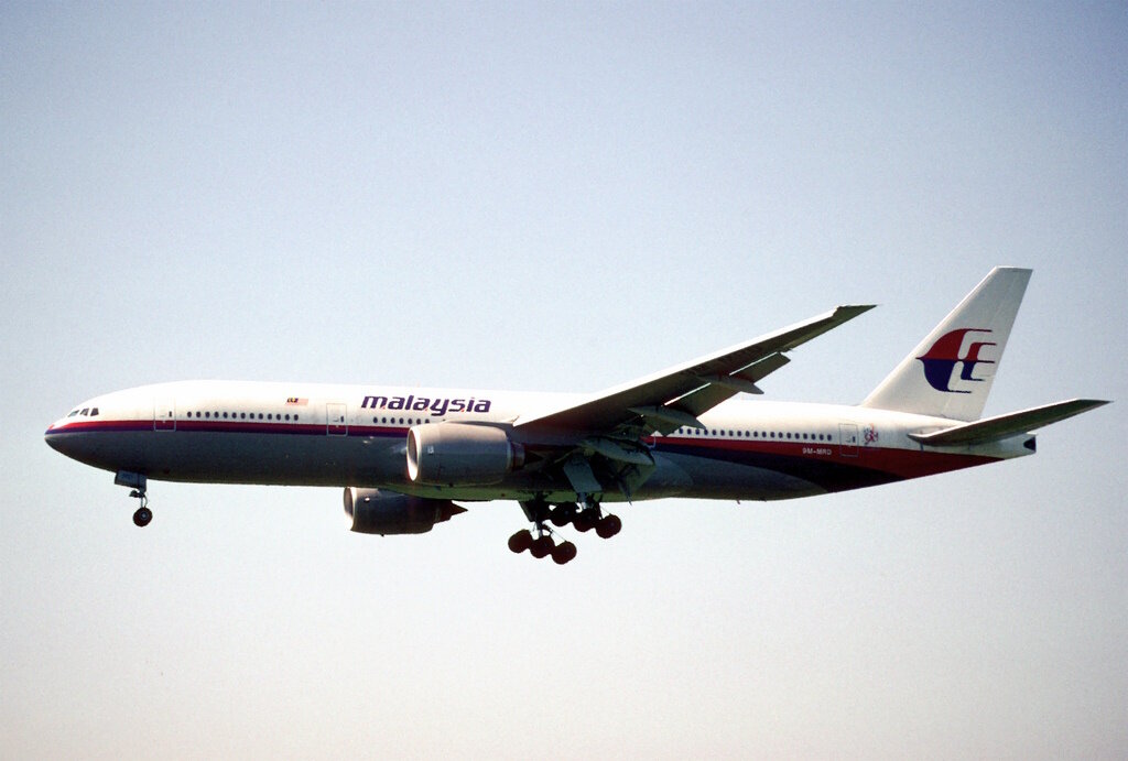 Лайнер авиакомпании Malaysia Airlines с бортовым номером 9M-MRD, потерпевший крушение на Донбассе в 2014 году. Фото Global Panorama.