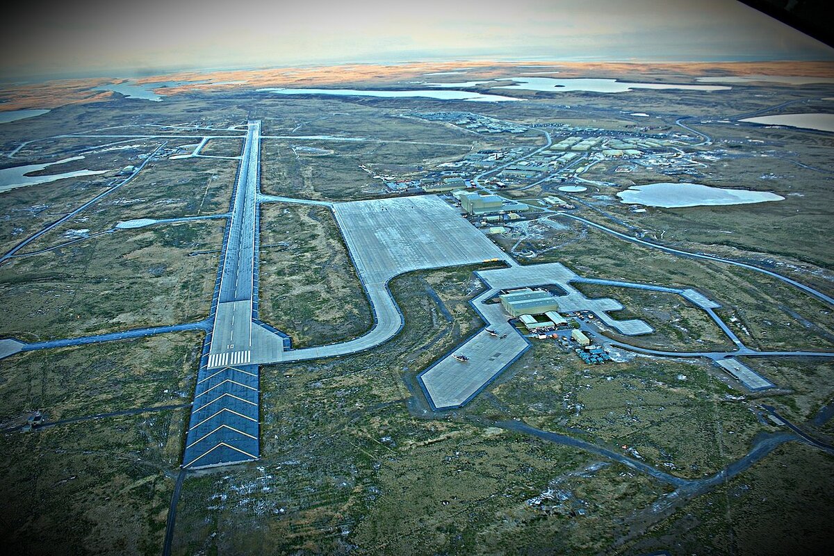 Военно-воздушная база Маунт-Плезант на Фолклендских островах.