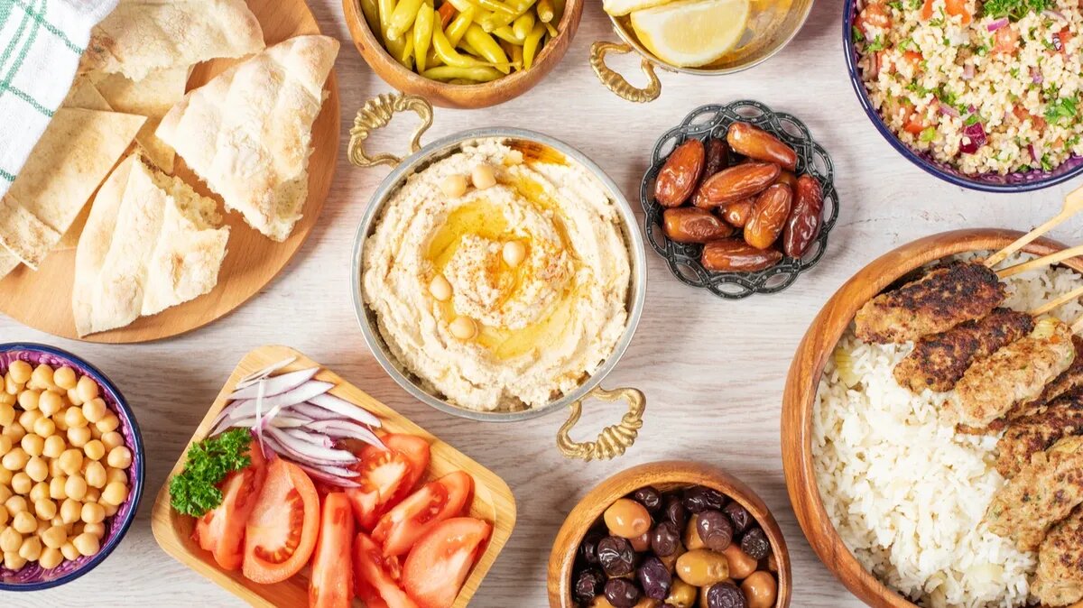 В течение Рамадана верующие придерживаются строгого поста. Фото: pxhere.com