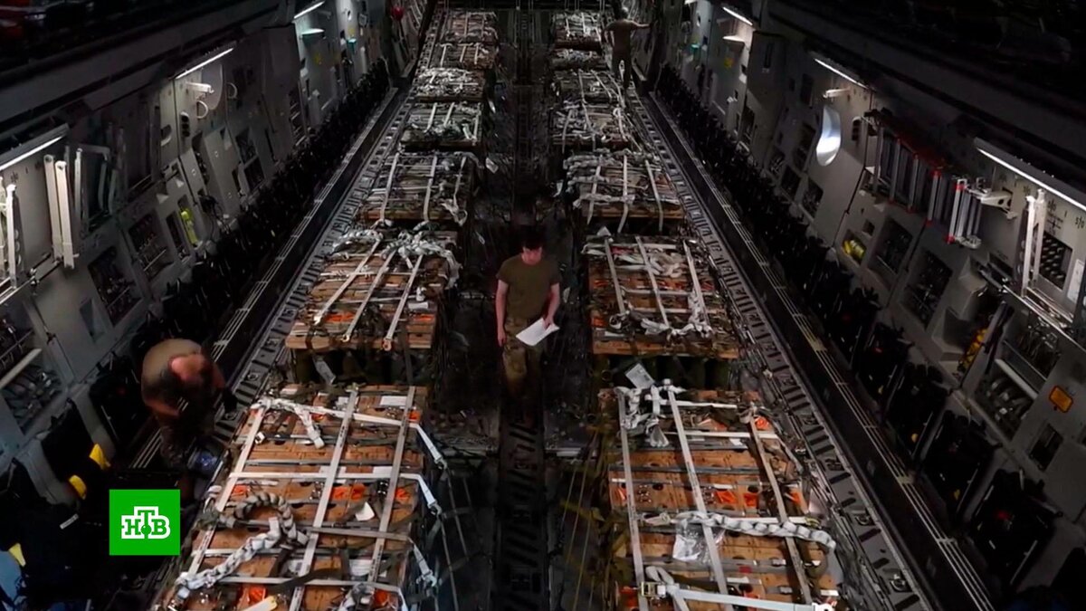    Конгресс США грозит «перестать выписывать чеки украинцам на оружие»