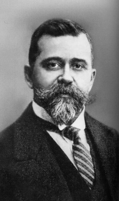 Илья Евграфович Бондаренко. Wikipedia.org