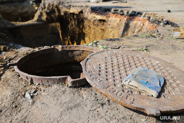    На запах жалуются жильцы домов, расположенных возле улицы Коли Мяготина