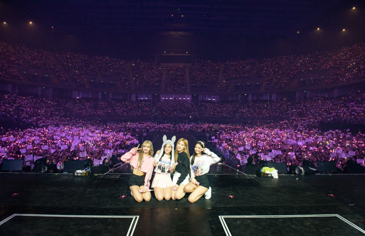 Выступление пинк. BLACKPINK Concert 2022. BLACKPINK Concert. BLACKPINK World Tour Concert 2022. Блэк Пинк Коачелла 2019.