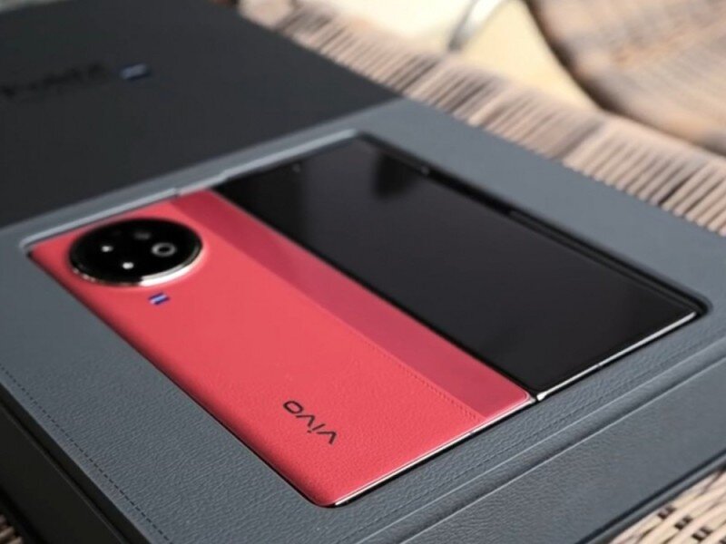    Характеристики vivo X Fold 2 раскрыты официальными материалами компании