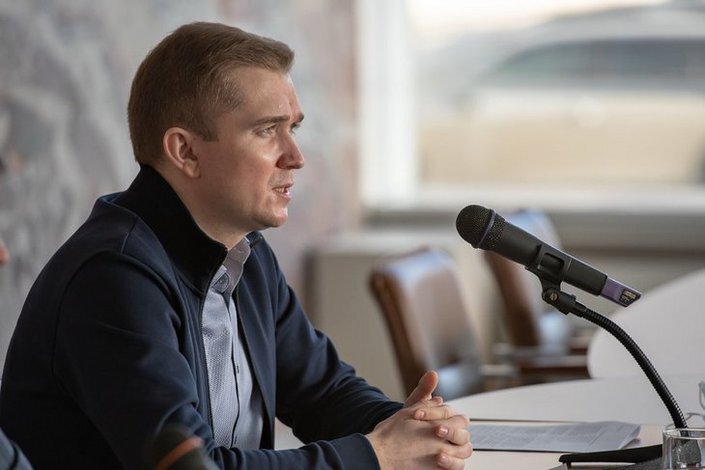    Михаил Хардиков