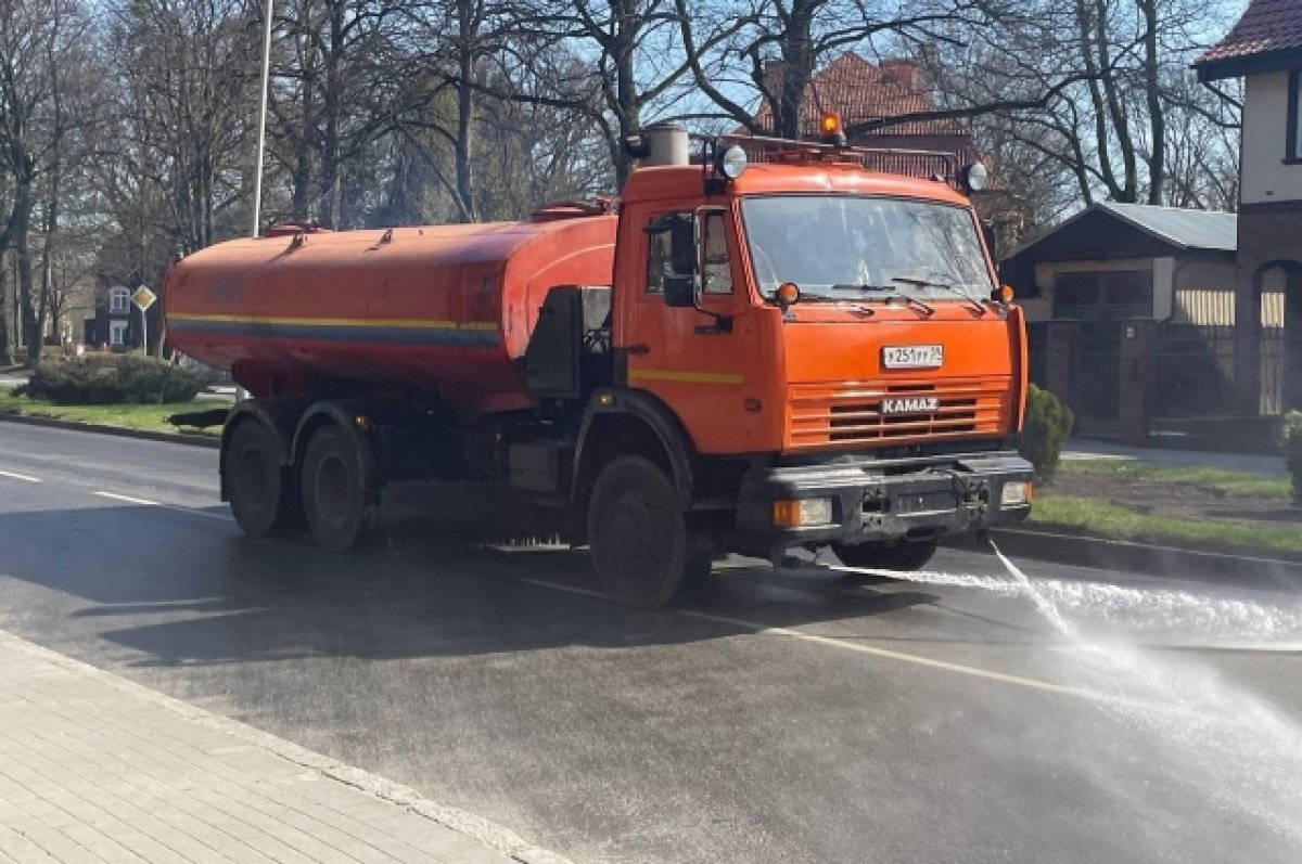    110 основных улиц Калининграда отмоют с шампунем от «зимней грязи»