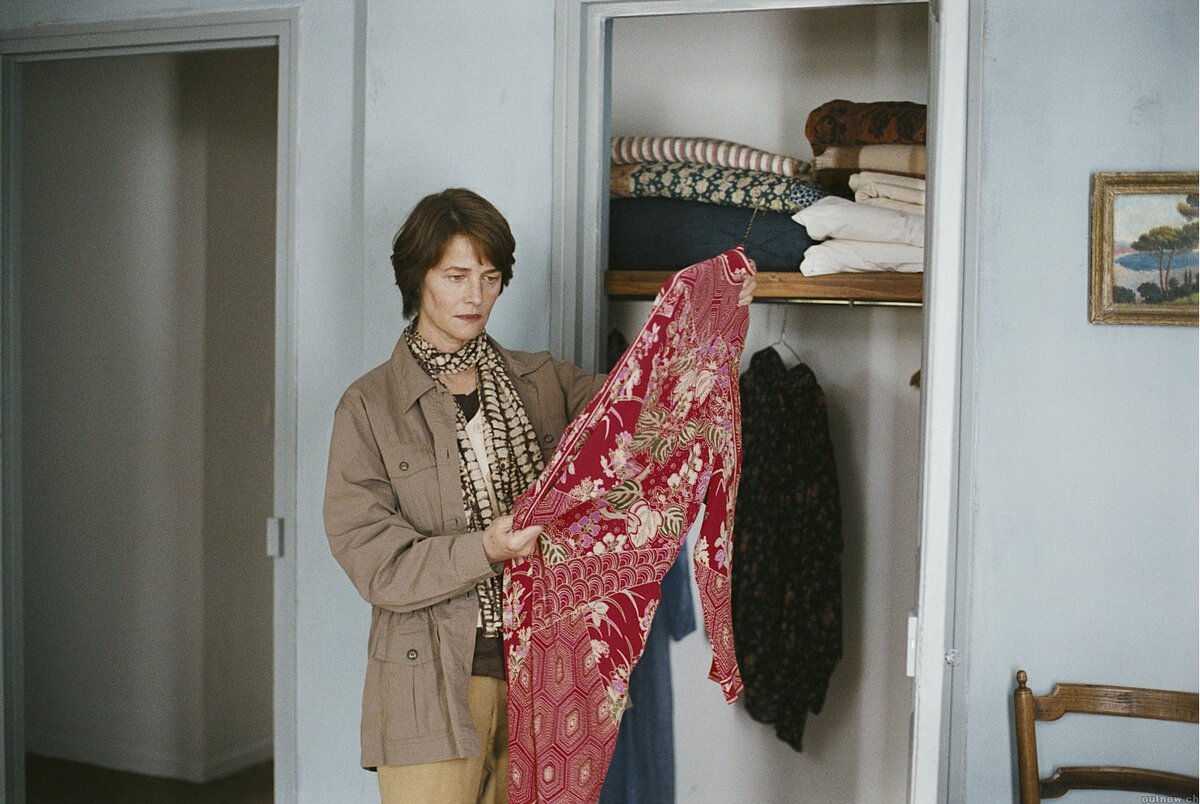 Кадр из фильма "Бассейн" (2003)