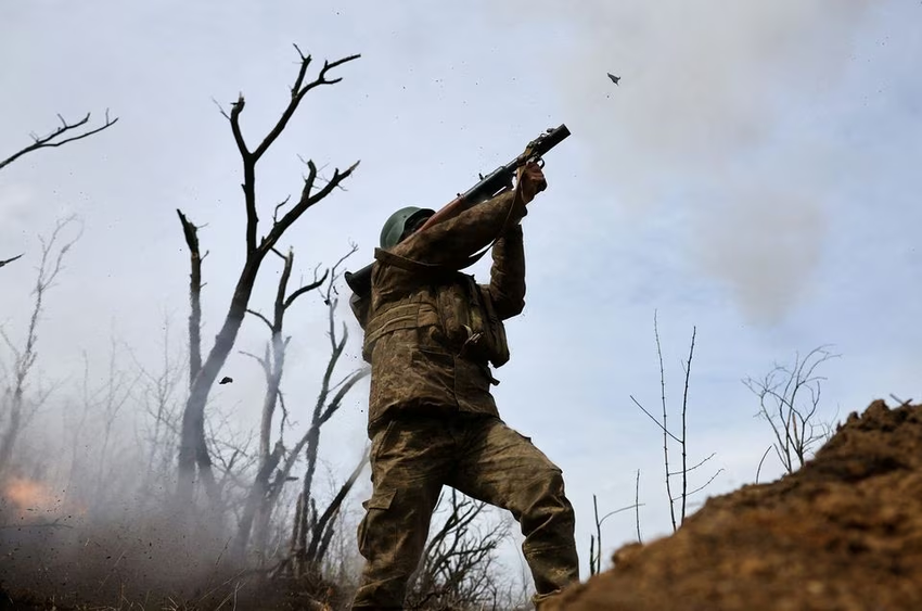 Военнослужащие Украинской механизированной бригады № 28 ведут бои в Бахмуте 5-4-й день