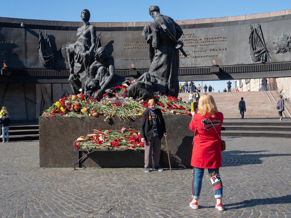     Беглов призвал вспомнить заключенных гитлеровских «фабрик смерти» в Международный день освобождения узников фашистских лагерей Олег ЗОЛОТО