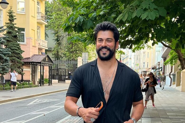     Не узнать: как Бурак Озчивит изменился ради фильма