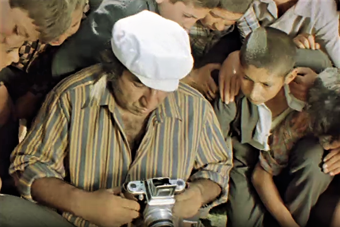 Кадр из фильма "Приключения Мгера в отпуске" (1973)