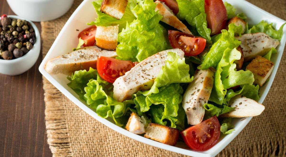 Волюметрическая диета позволяет при желании есть часто и большими порциями. Ограничение одно - продукты в рационе должны быть низкокалорийные. Что это за чудо-диета, давайте разбираться.