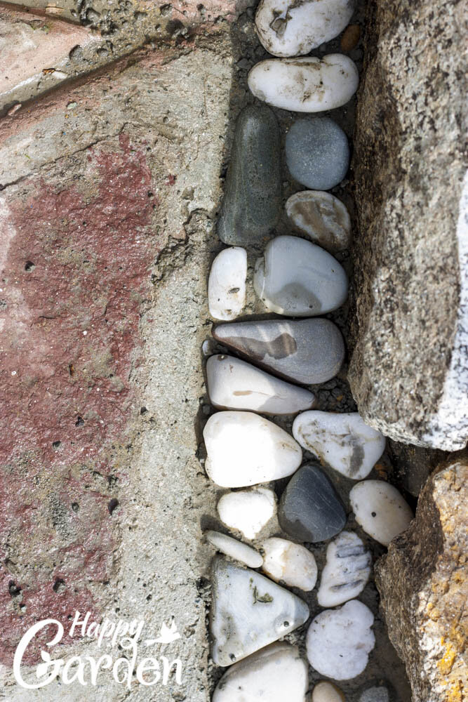 Декор садовых дорожек из морских камушков. На сухой цемент. Своими женскими  руками | Happy Garden | Дзен