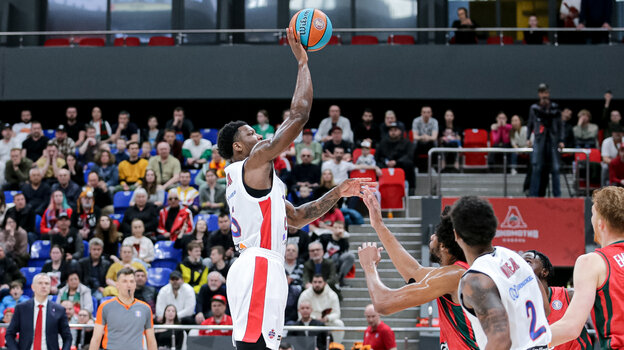    Девонтей Кэйкок.БК «Локомотив-Кубань»