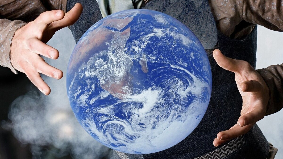     Мир государств-наций обречен на исчезновение, на его месте будут возникать сообщества, способные к выживанию по иным правилам и на иных договорных основаниях.