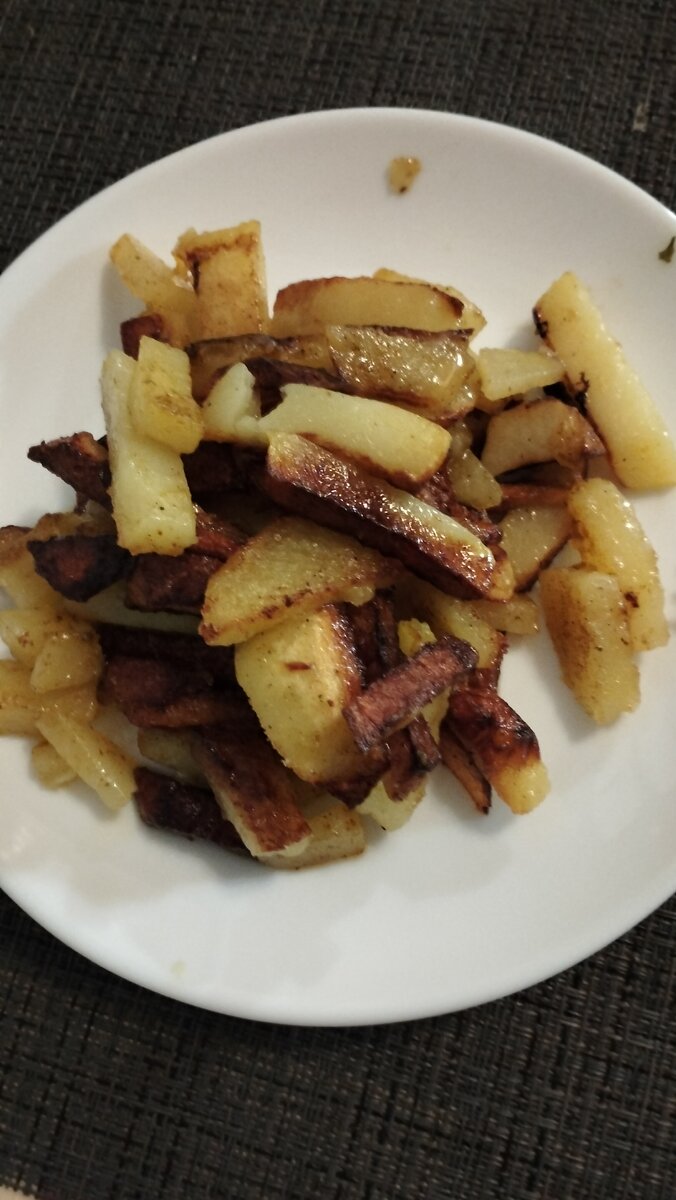 Как всегда, вечером у меня освещение не очень, на вид пережаренная