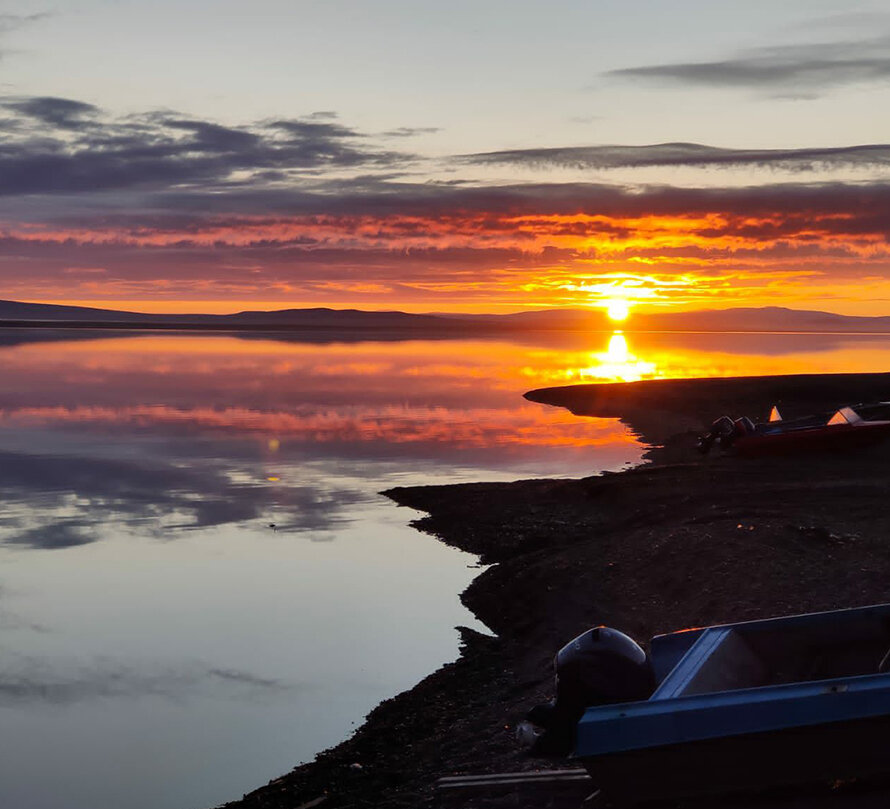    Уэлен   
Фото предоставил Алексей Бычков, коренной житель Чукотки