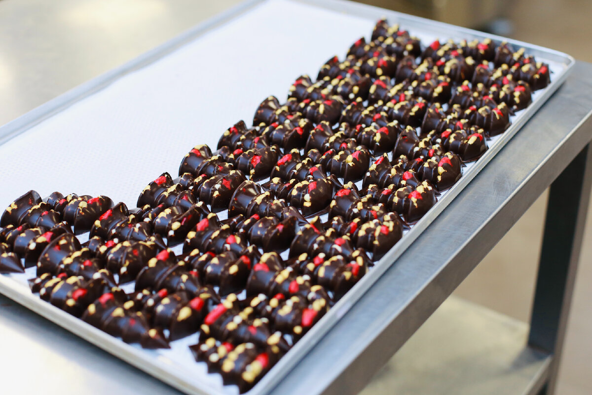 Экскурсии на шоколадную фабрику French Kiss