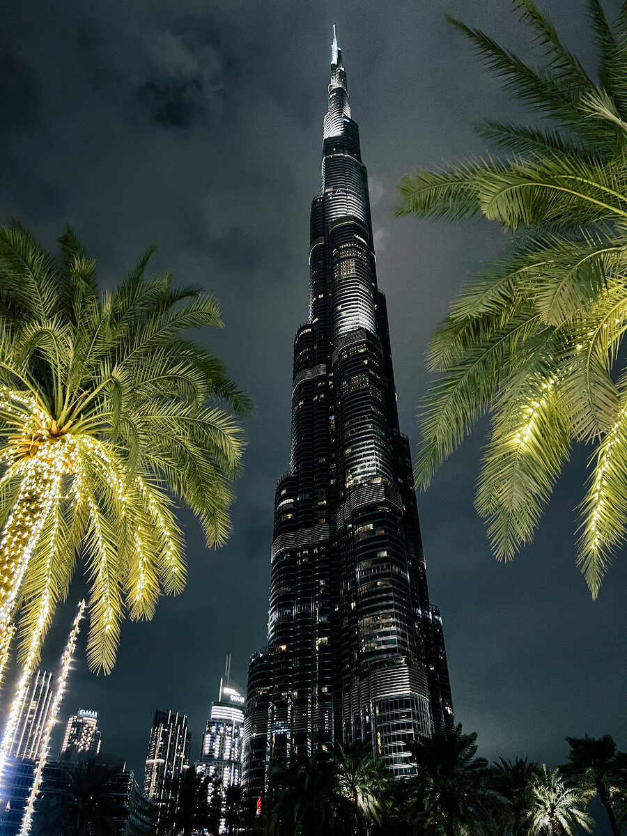 Вид на Бурдж Халифу. Фотографии сделаны @photo_guardian