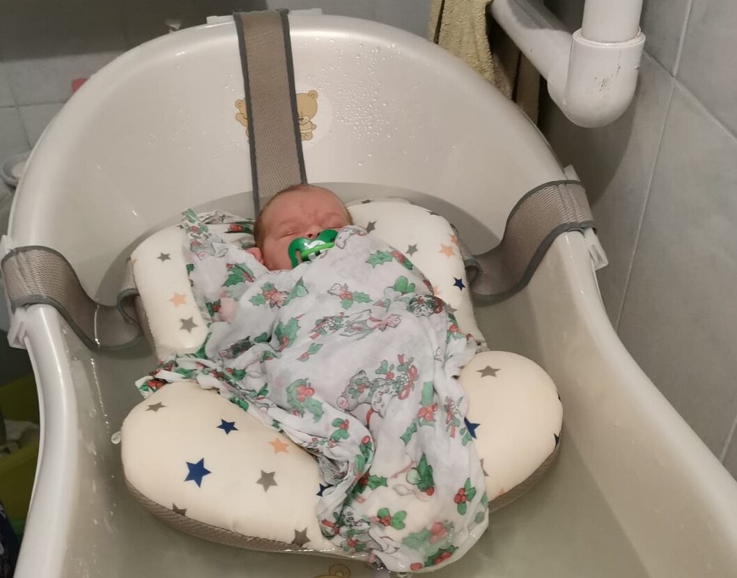 Никакой большой воды младенцу не надо