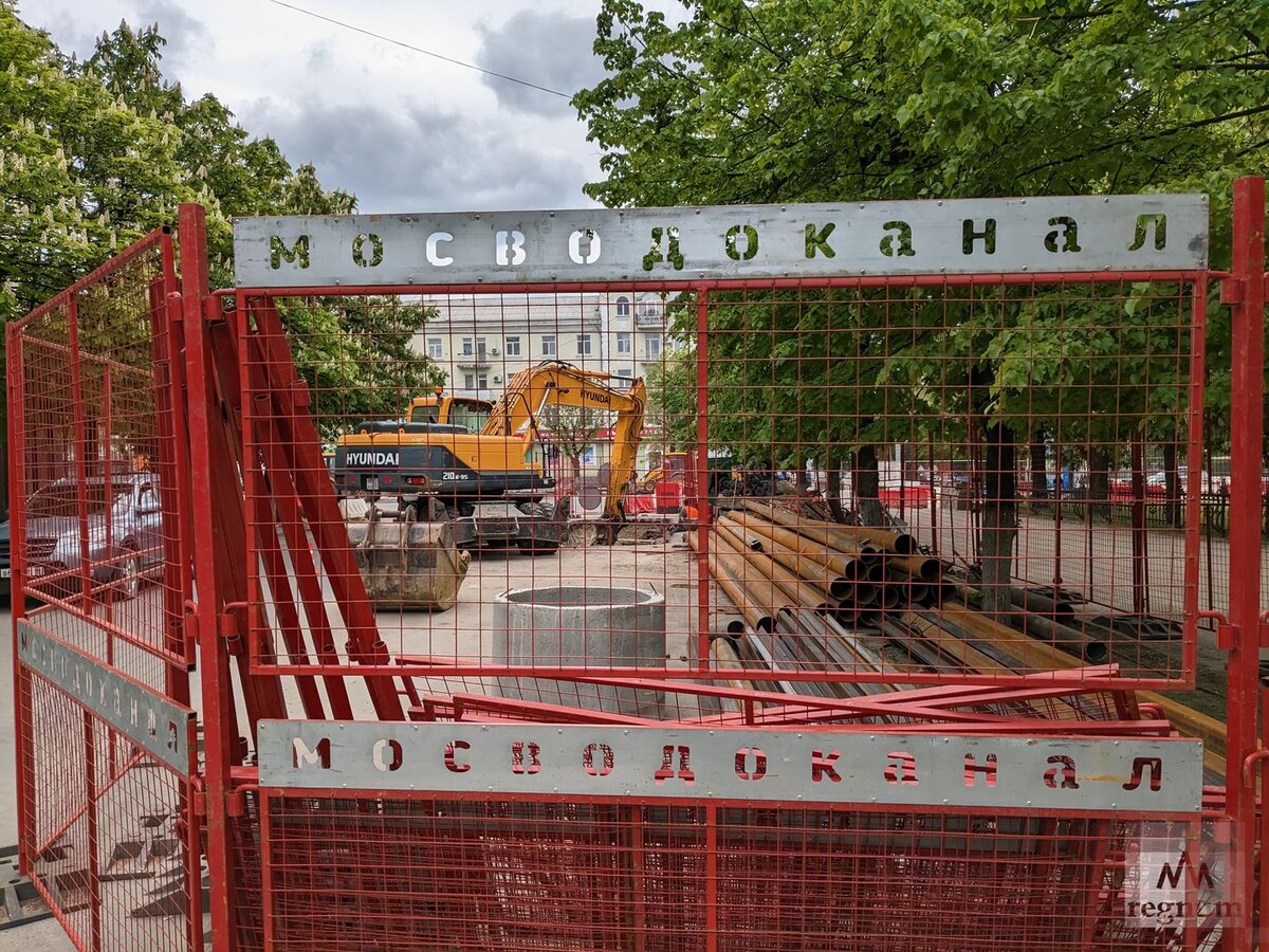    Работы по восстановлению Луганска Роман Смаглий © ИА REGNUM