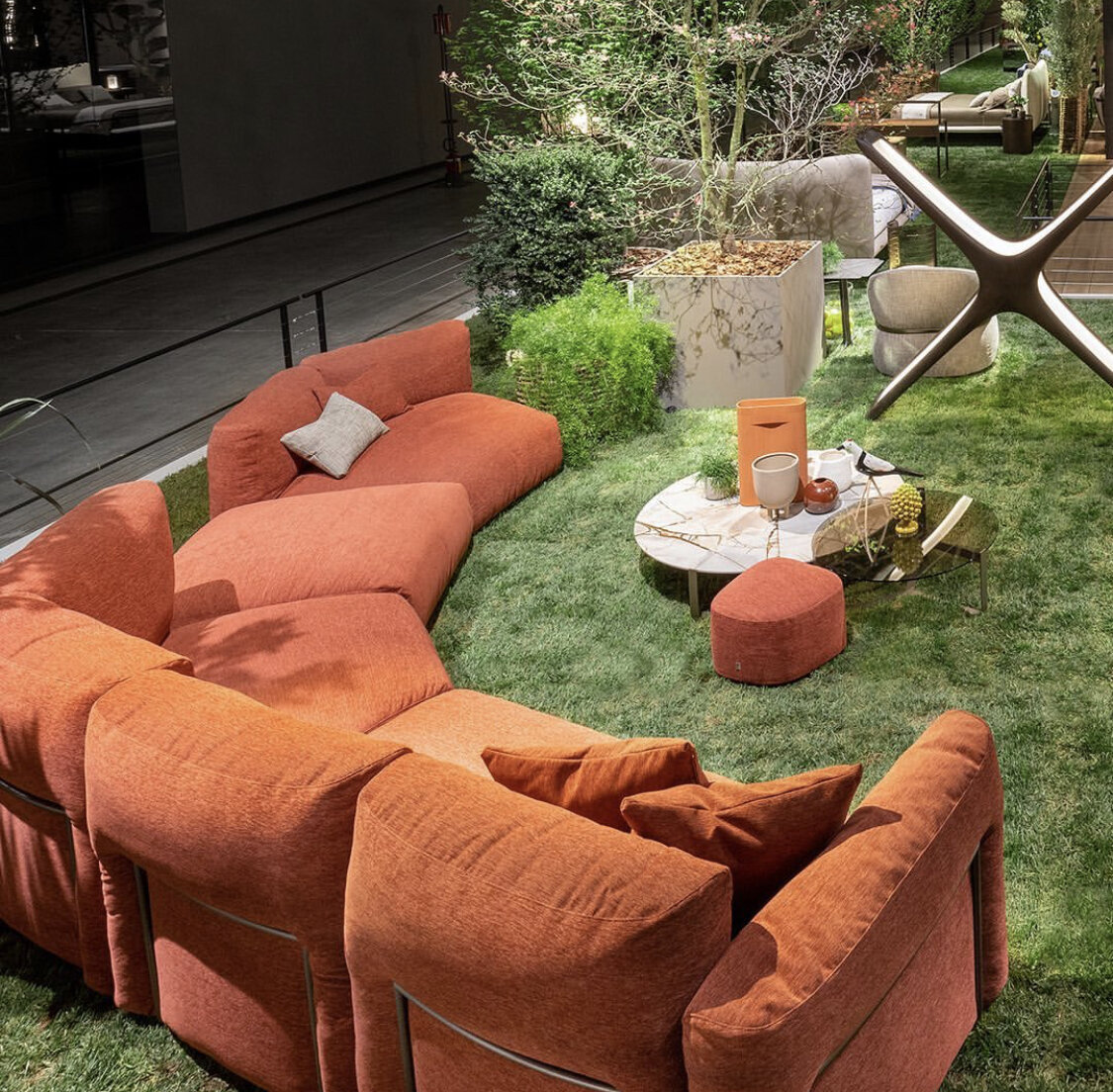 Стенд мебельной фабрики Flou