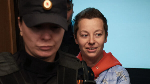 Режиссёр Евгения Беркович. Обложка © ТАСС / Михаил Метцель