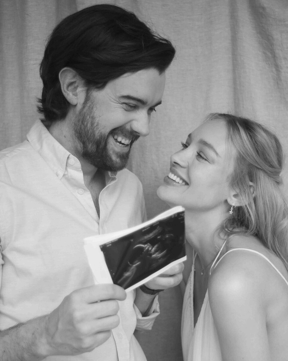    Джек Уайтхолл и Рокси Хорнер ждут первенцаСоцсети Рокси Хорнер