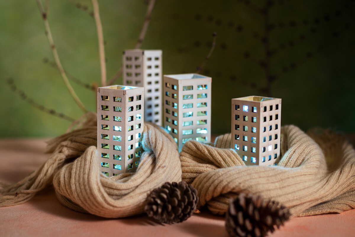 Изображение от <a href="https://ru.freepik.com/free-photo/still-life-of-cozy-house-with-toys_32222336.htm#query=%D0%B6%D0%B8%D0%BB%D1%8C%D0%B5%20%D0%BD%D0%B0%D0%BD%D0%B8%D0%BC%D0%B0%D1%82%D0%B5%D0%BB%D1%8C%20%D0%B0%D0%B4%D0%BC%D0%B8%D0%BD%D0%B8%D1%81%D1%82%D1%80%D0%B0%D1%86%D0%B8%D1%8F&position=34&from_view=search&track=ais">Freepik</a>