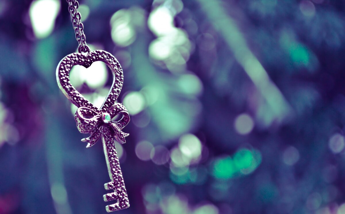 Почему женщина не хочет мужчину? Ключ к пониманию - любопытство и уважение. Источник: Яндекс Картинки.