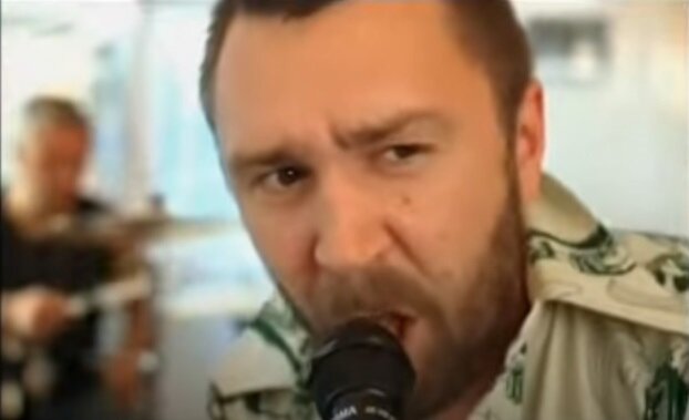 Это С.Шнуров