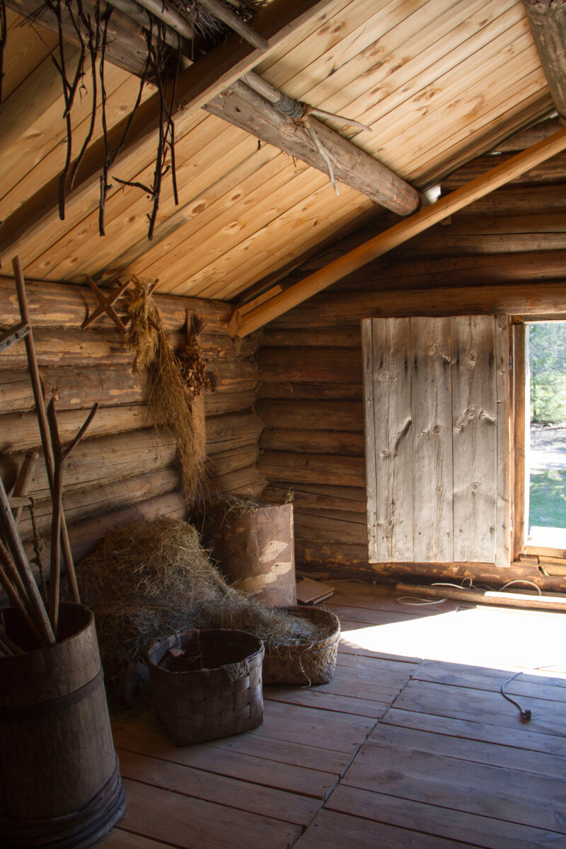 Листайте галерею ➔