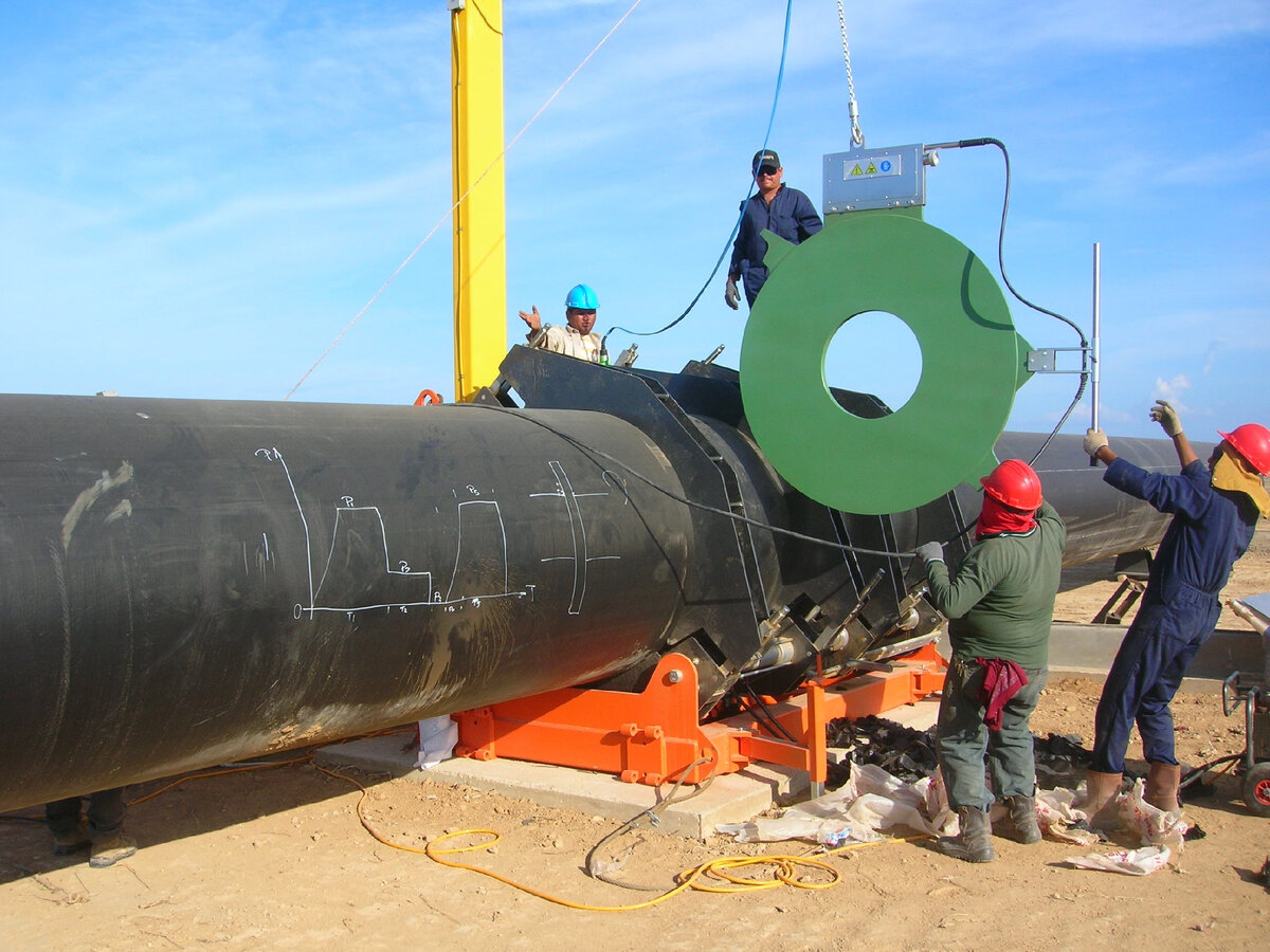 Да, для приусадебного хозяйства аппарат помельче размерчиком, но и с ним будет нескучно, уж поверьте)))