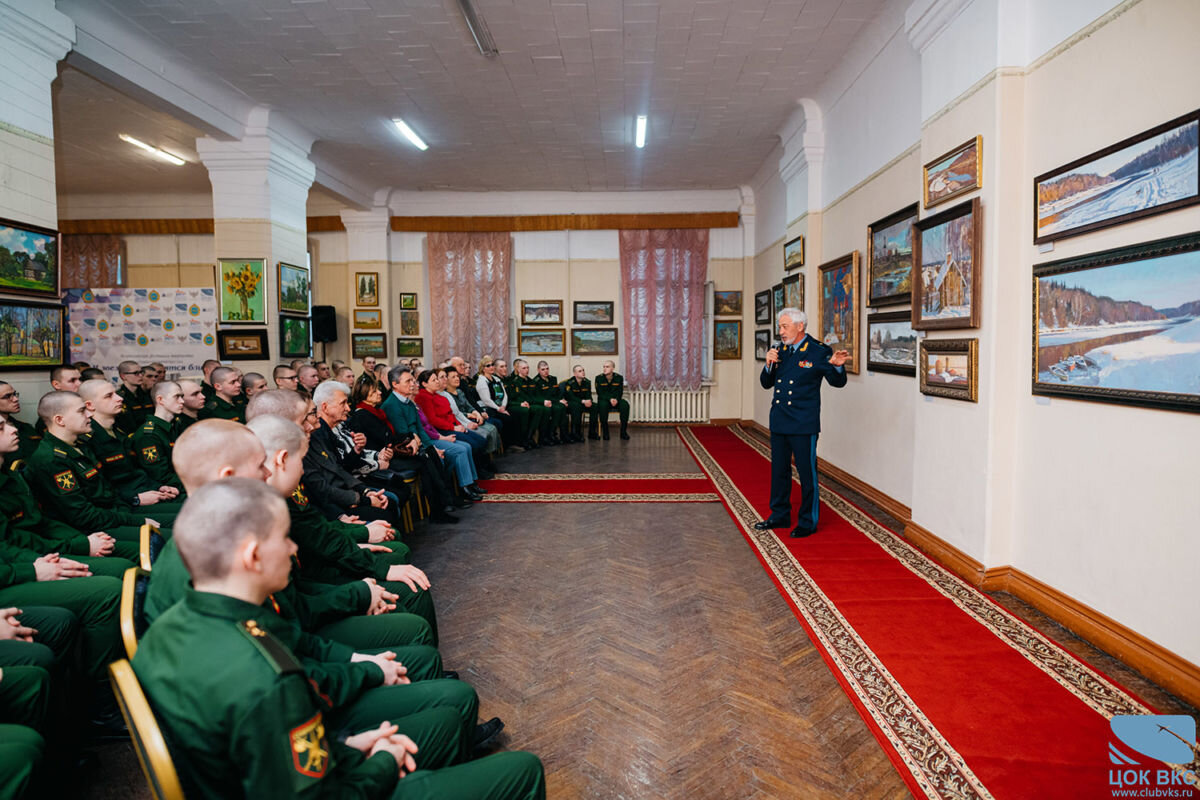 В ЦОК ВКС открылась выставка «Мозаика» заслуженного художника Российской Федерации Валерия Мокрушина