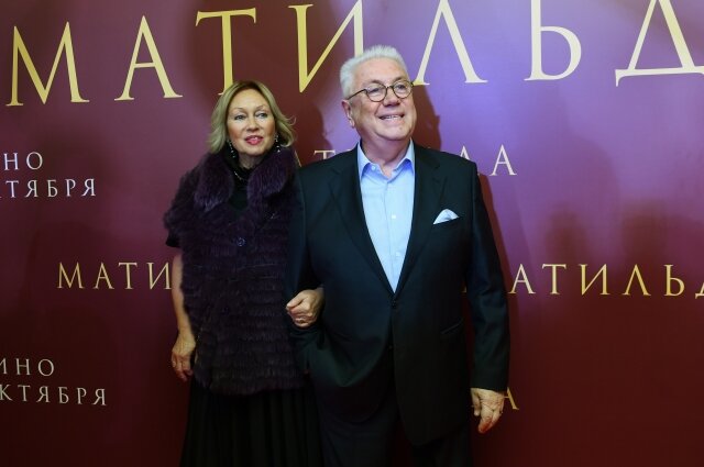    Артист, продюсер Владимир Винокур с супругой Тамарой. Фото:  РИА Новости/ Екатерина Чеснокова