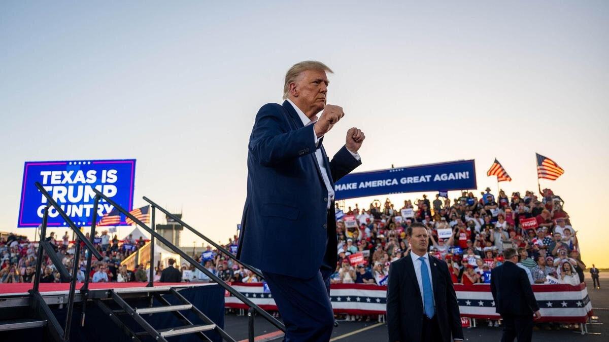    Дональд Трамп:Brandon Bell / Getty Images