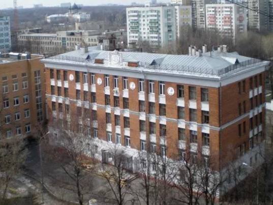 Никитинская улица, 7. Вид на школу с северо-востока. 