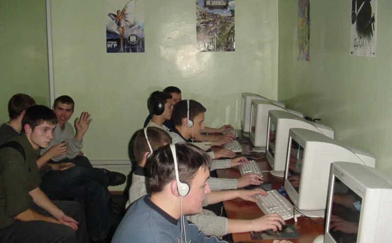 Компьютерные клубы: расцвет   📷
