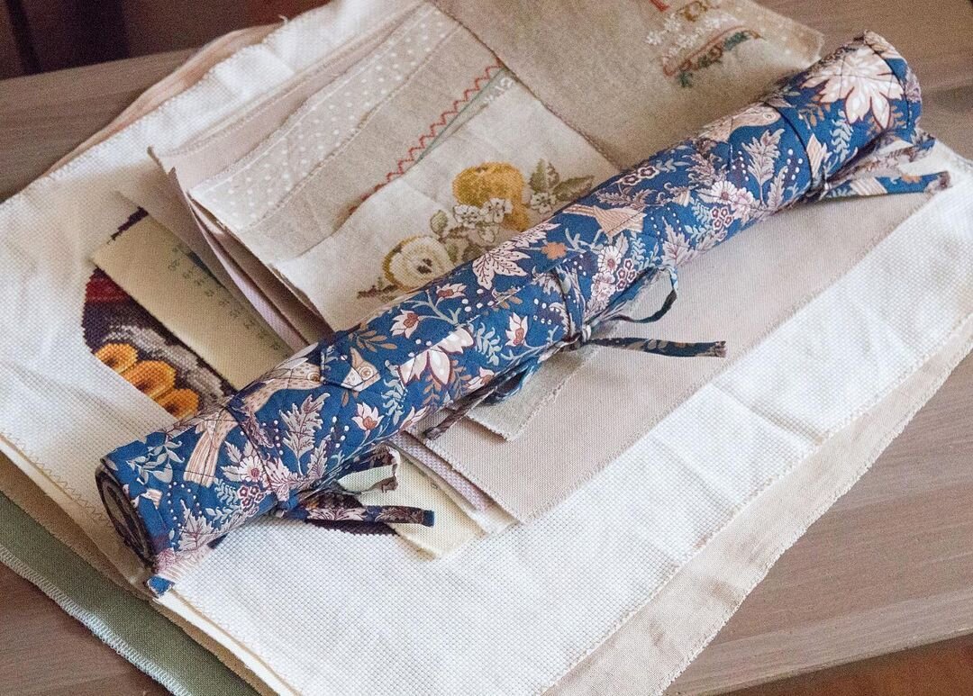 Ролл для вышивки