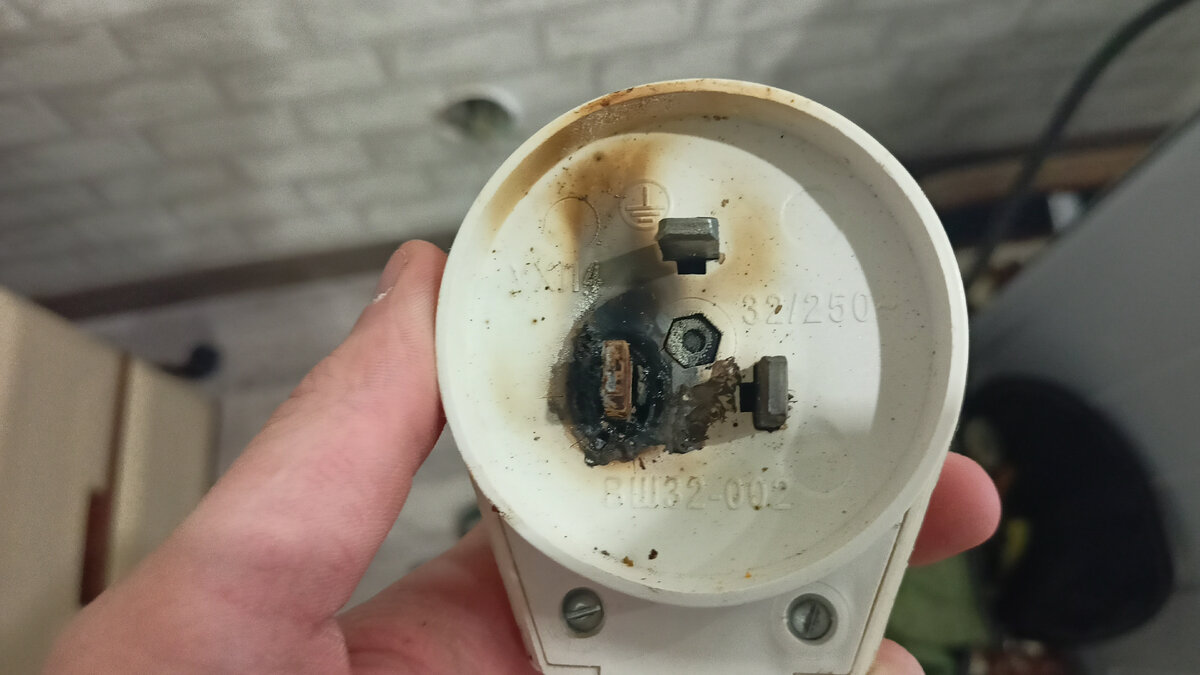 Состояние вилки, пролистайте галерею вправо.