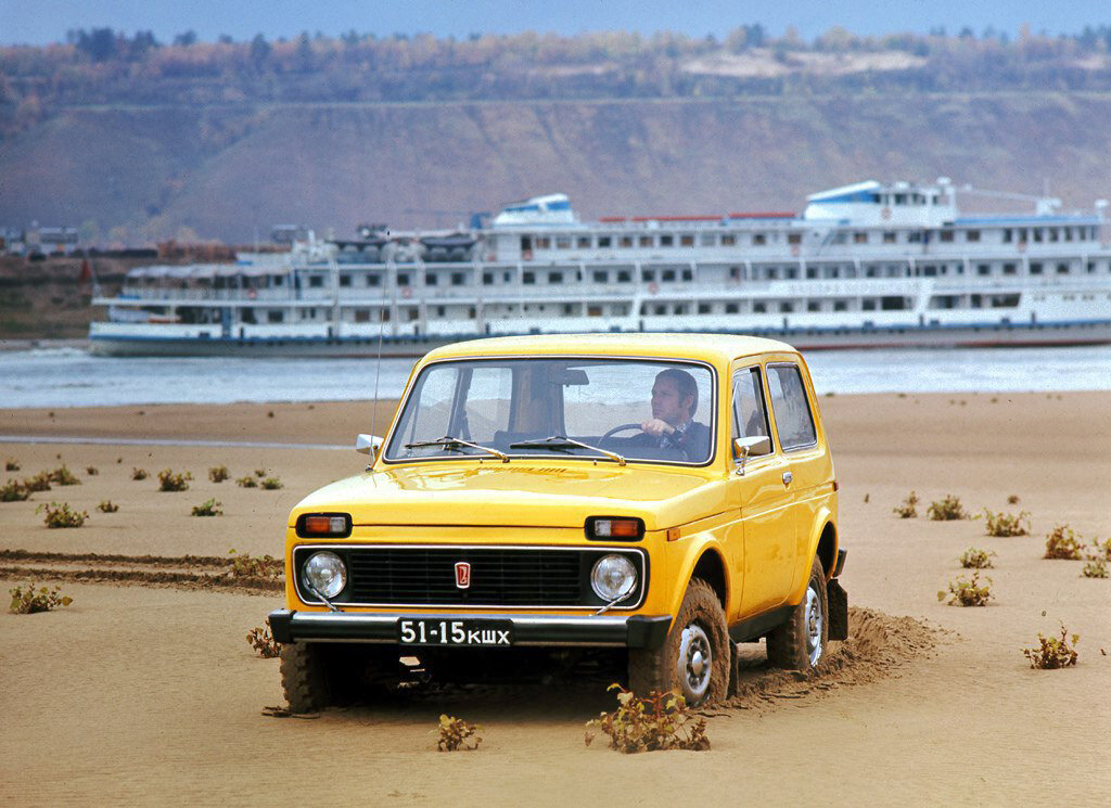 ВАЗ-2121