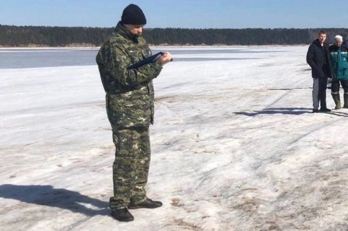    В Пермском крае 5 рыбаков провалились под лёд