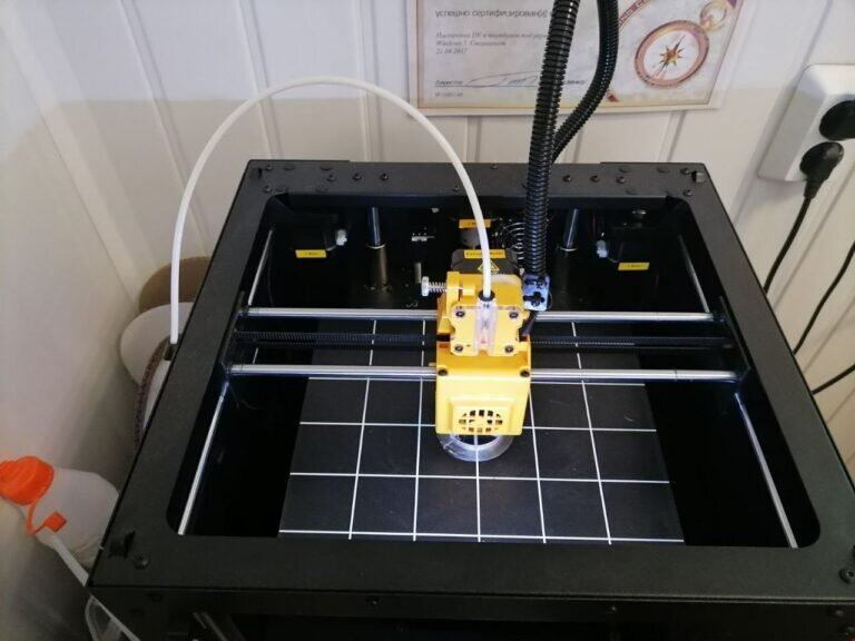    Волонтеры из Бузулука делают инициаторы и хвостовики для оружия бойцам на передовой СВО Андрей Севостьянов