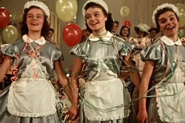     «Ах, Таня, Таня, Танечка»: драма сестёр Шмелёвых из «Карнавальной ночи»